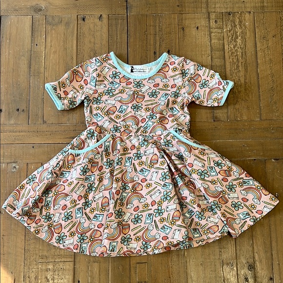 lily & londyn Other - Lily & londyn’s back to school rainbow floral twirl dress